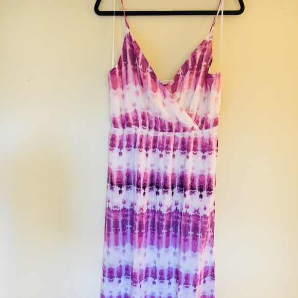 Dresses & Skirts - 🆕 Beautiful Maxi dress for any sunny day